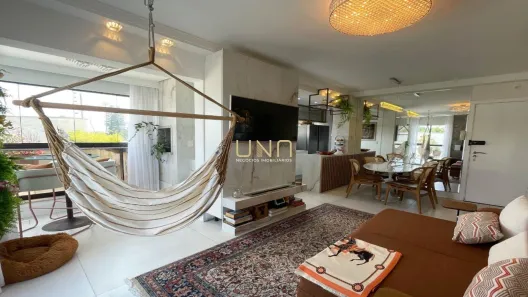 Apartamento com 2 Quartos à venda, 65m² no Agronômica, Florianópolis