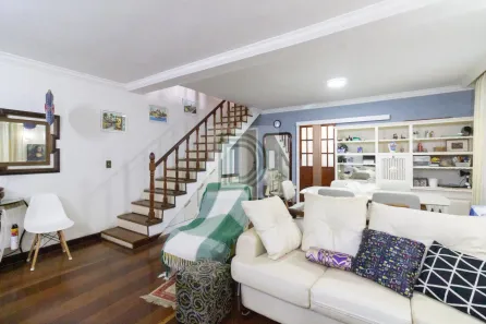 Sobrado com 3 Quartos à venda, 150m² no Cidade São Francisco, São Paulo
