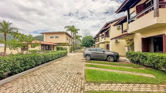 Casa de Condomínio com 4 Quartos à venda, 135m² no Bairro de Juquehy, São Sebastião