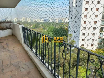 Apartamento com 3 Quartos para alugar, 240m² no Santo Amaro, São Paulo