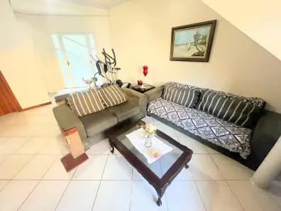 Casa com 3 Quartos à venda, 148m² no Agronômica, Florianópolis