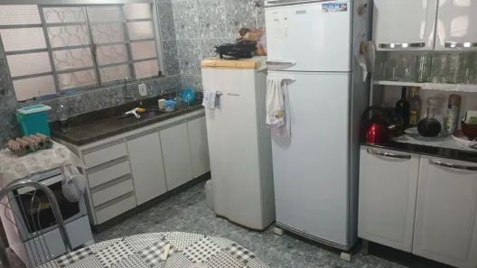 Casa com 3 Quartos à venda, 137m² no Vila Celeste, Uberaba