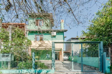 Casa com 3 Quartos à venda, 180m² no Camaquã, Porto Alegre