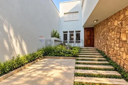 Imóvel Comercial com 3 Quartos para alugar, 335m² no Centro, Itatiba