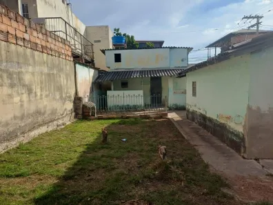 Casa com 2 Quartos à venda, 100m² no São Geraldo, Belo Horizonte