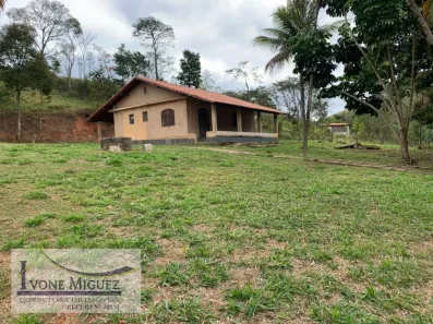 Fazenda/Sítio com 3 Quartos à venda, 120m² no Bela Vista, Paty do Alferes