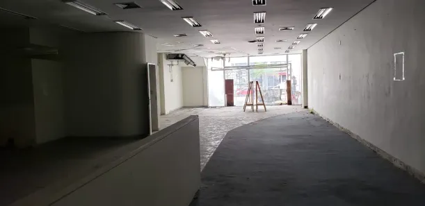Ponto Comercial para alugar, 390m² no Piedade, Rio de Janeiro