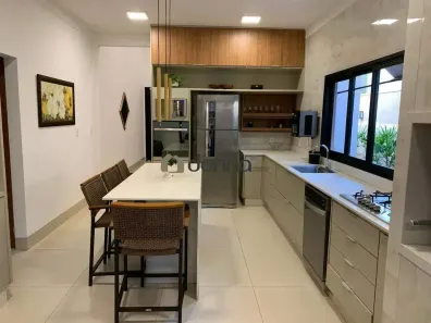 Casa com 3 Quartos à venda, 185m² no Estância dos Ipês, Uberaba