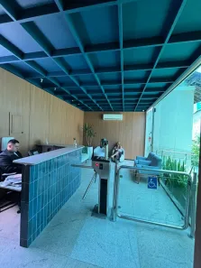 Sala Comercial com 2 Quartos para alugar, 33m² no Casa Forte, Recife