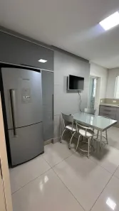 Apartamento com 4 Quartos para alugar, 184m² no Centro, Balneário Camboriú