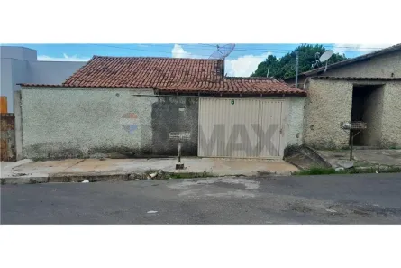 Casa com 2 Quartos à venda, 140m² no São Francisco, Araxá