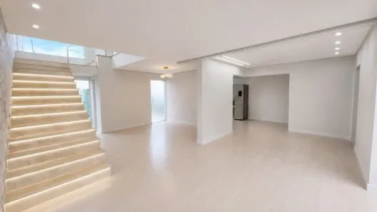 Sobrado com 3 Quartos à venda, 256m² no Setor Jaó, Goiânia