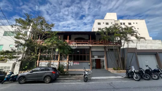 Ponto Comercial para alugar, 250m² no Nações, Balneário Camboriú