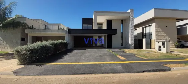 Sobrado com 3 Quartos à venda, 320m² no Fazenda Vau das Pombas, Goiânia