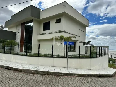 Casa com 3 Quartos à venda, 369m² no Ponta de Baixo, São José