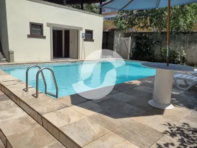 Casa com 4 Quartos à venda, 442m² no Piratininga, Niterói
