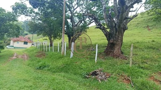 Fazenda/Sítio com 1 Quarto à venda, 200m² no Jardim Bela Vista, São José dos Campos