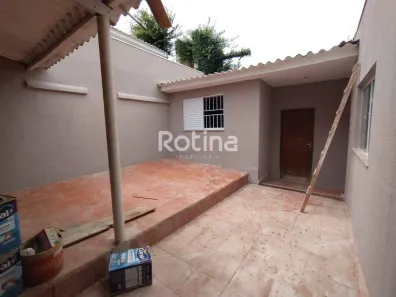 Casa com 3 Quartos para alugar, 180m² no Lídice, Uberlândia