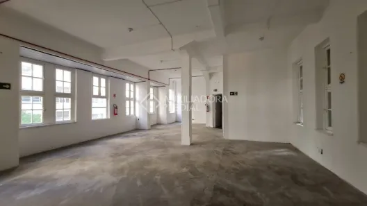Prédio Comercial para alugar, 319m² no Centro Histórico, Porto Alegre