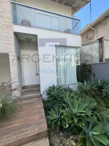 Casa de Condomínio com 3 Quartos à venda, 240m² no Vila Oliveira, Mogi das Cruzes