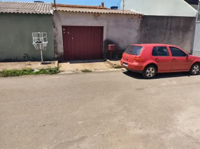 Casa com 3 Quartos à venda, 100m² no Santa Maria, Brasília