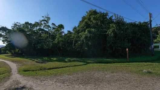 Lote/Terreno à venda, 857m² no Vila Peruibe, Peruíbe