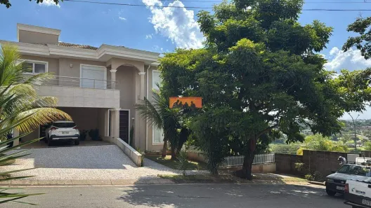 Casa com 4 Quartos para alugar, 360m² no Swiss Park, Campinas