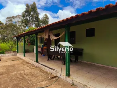 Fazenda/Sítio com 3 Quartos à venda, 85m² no , Paraibuna