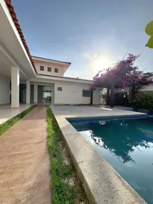Casa de Condomínio com 4 Quartos à venda, 460m² no Turu, São Luís