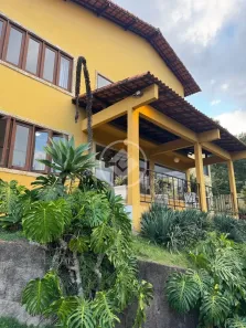 Casa de Condomínio com 4 Quartos à venda, 424m² no Albuquerque, Teresópolis