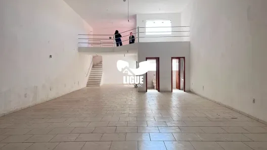 Galpão/Depósito/Armazém para alugar, 232m² no Parque das Nações, Santo André