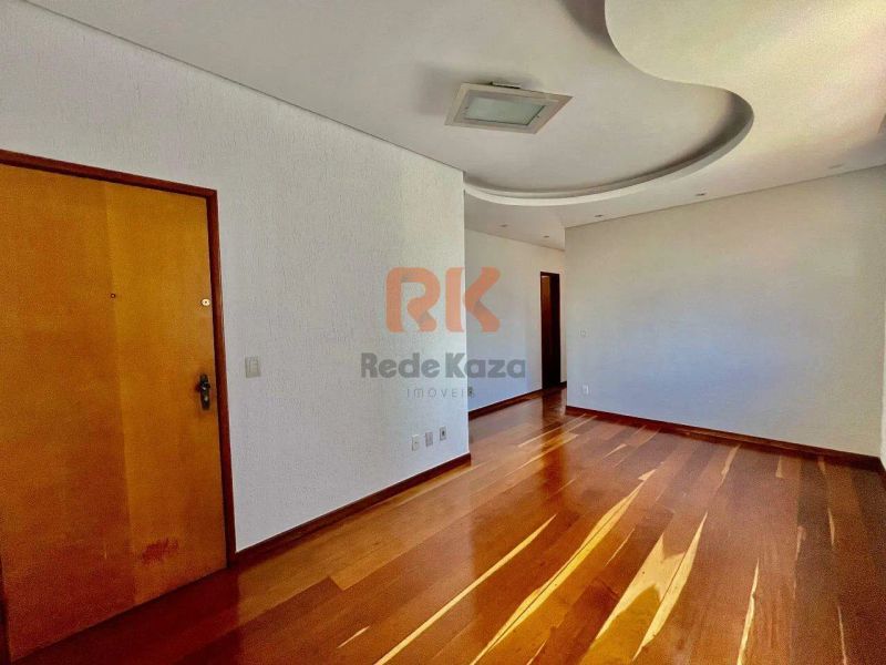 Apartamento com 3 quartos — Santa Rosa, Belo Horizonte