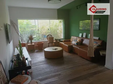 Casa com 3 Quartos à venda, 170m² no Chácara Santo Antônio (Zona Leste), São Paulo