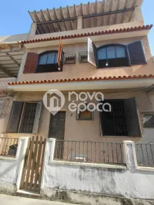 Casa com 2 Quartos à venda, 38m² no Ramos, Rio de Janeiro