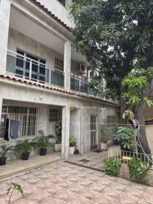 Casa com 3 Quartos à venda, 360m² no Três Corações, Nova Iguaçu