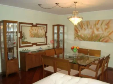 Sobrado com 3 Quartos à venda, 240m² no Jardim Textil, São Paulo