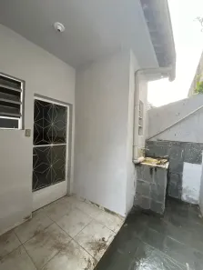 Casa com 1 Quarto à venda, 34m² no Antonina, São Gonçalo