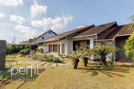 Casa com 3 Quartos à venda, 484m² no Glória, Joinville