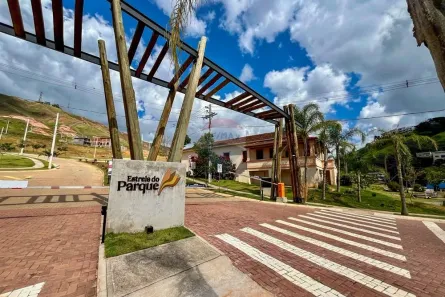 Lote/Terreno à venda, 253m² no Linhares, Juiz de Fora