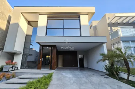 Casa de Condomínio com 3 Quartos à venda, 307m² no São Braz, Curitiba