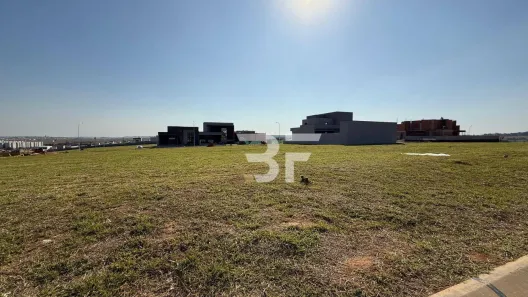 Lote/Terreno à venda, 300m² no Jardim Residencial Dona Maria José, Indaiatuba