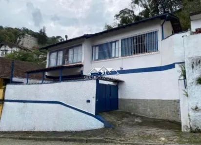 Casa com 4 Quartos à venda, 170m² no Bingen, Petrópolis