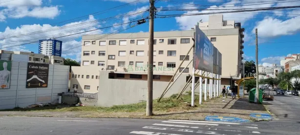 Lote/Terreno à venda, 1476m² no São Pelegrino, Caxias do Sul