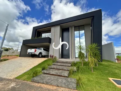 Sobrado com 5 Quartos à venda, 300m² no Residencial Ipanema, Anápolis