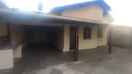 Casa com 3 Quartos à venda, 147m² no Serrano, Belo Horizonte