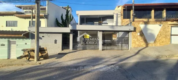 Casa com 3 Quartos à venda, 377m² no Campos Elíseos, Taubaté