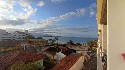 Apartamento com 1 Quarto para alugar, 45m² no Canasvieiras, Florianópolis