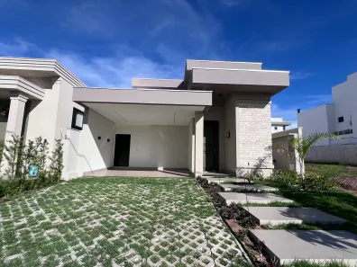 Casa de Condomínio com 3 Quartos à venda, 160m² no Condomínio Belvedere, Cuiabá