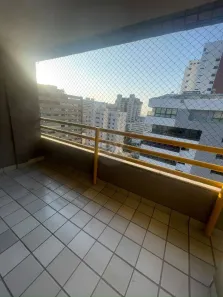 Apartamento com 3 Quartos para alugar, 84m² no Meireles, Fortaleza