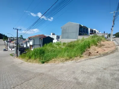 Lote/Terreno à venda, 331m² no Potecas, São José